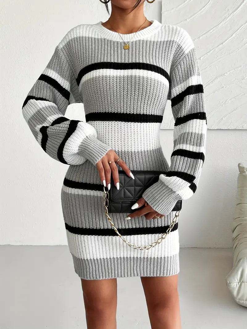 Sukienka dzianinowa szara w paski z długim rękawem