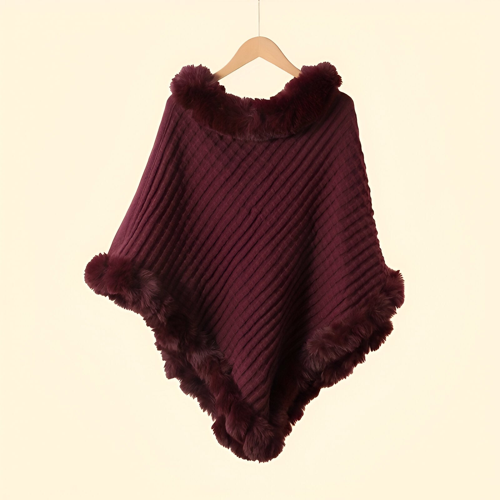 Milena – Eleganckie Zimowe Ponczo z Futrzanym Wykończeniem