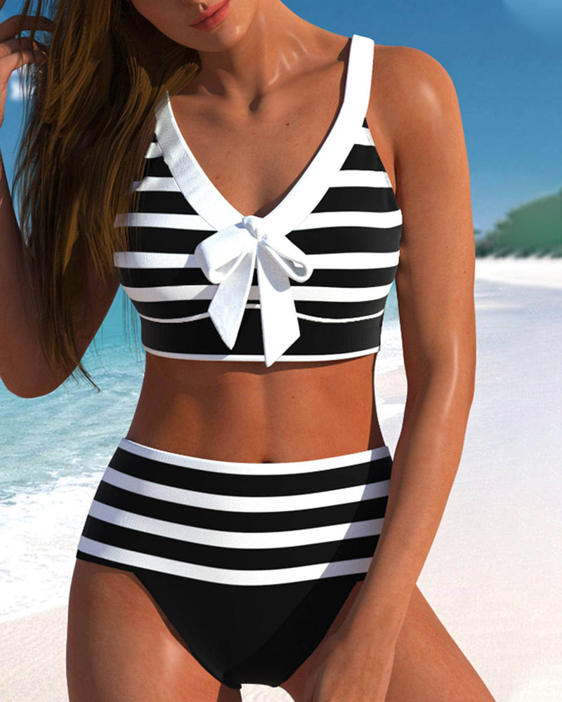 Roksana | Pasiaste bikini z wysokim stanem