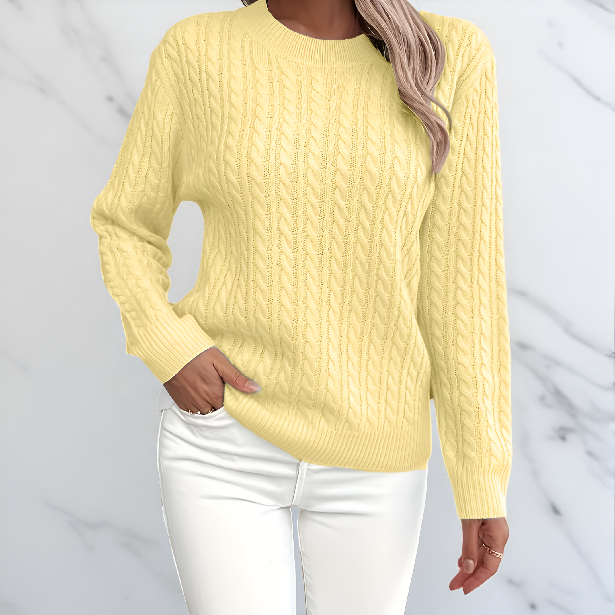 Olimpia – Sweter o Splocie Warkoczowym