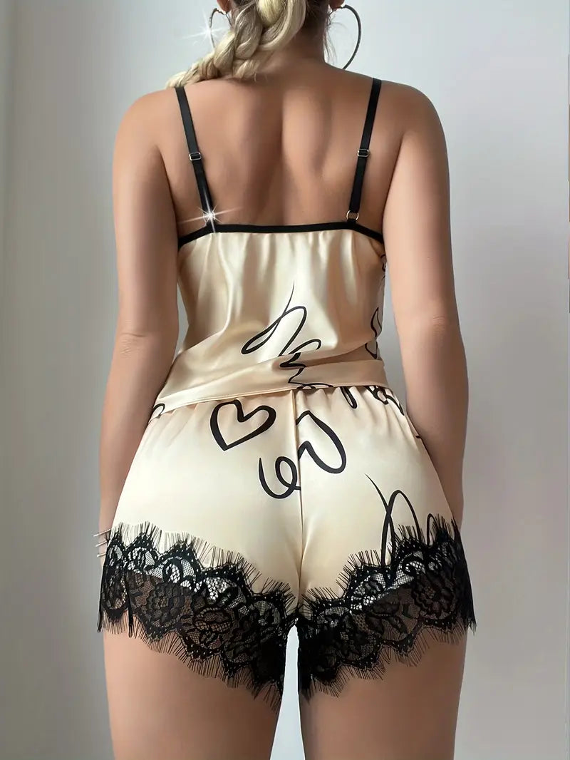 Satynowy komplet piżamowy w kolorze szampana z czarną koronką i nadrukiem serc