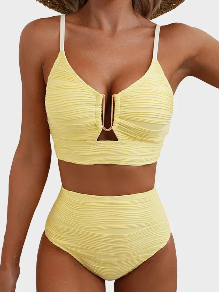 Dwuczęściowy kostium bikini z wycięciem U-Wire