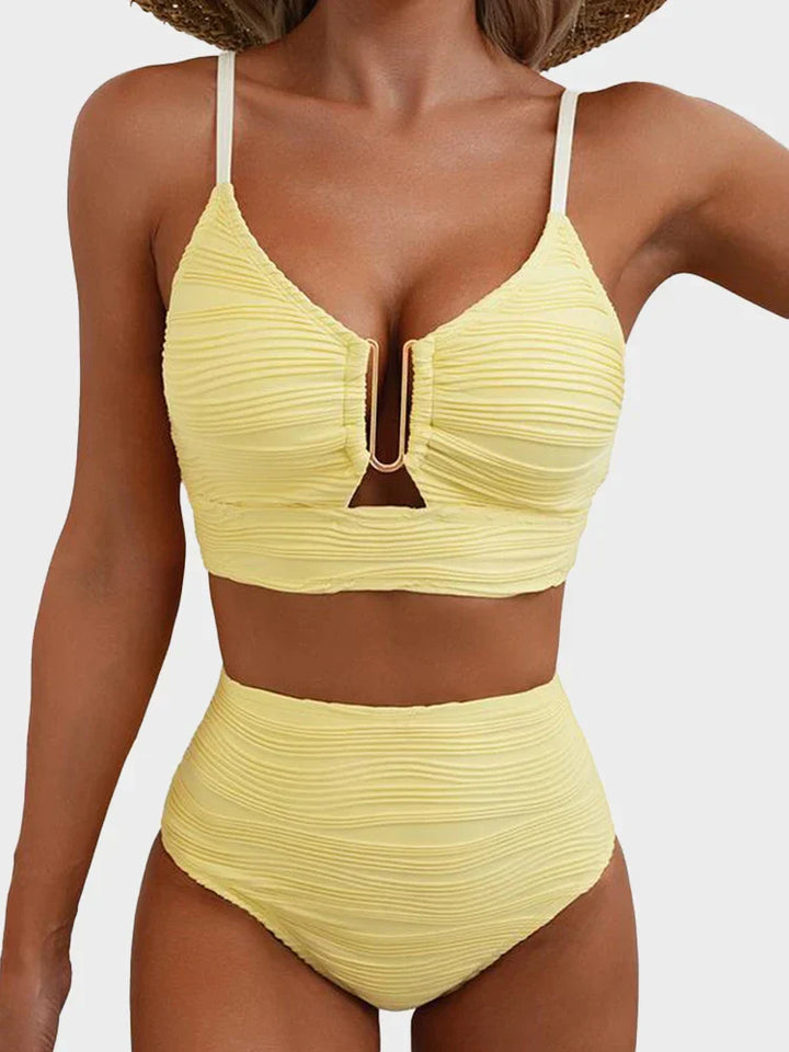 Dwuczęściowy kostium bikini z wycięciem U-Wire