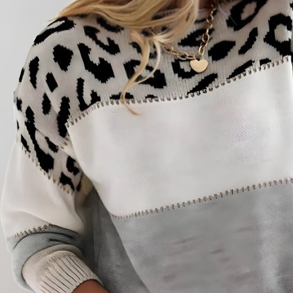 Liora | Sweter w Panterkę Casual